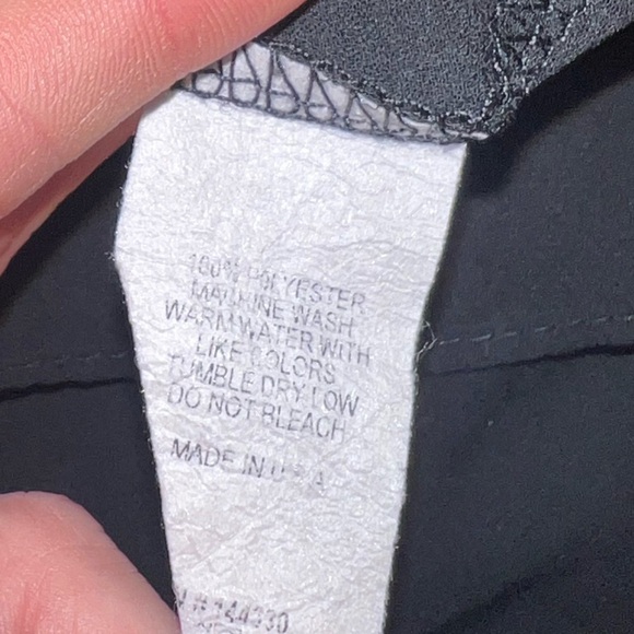 *Blue rain- Black tank top - Picture 7 of 7